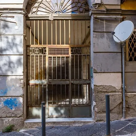 Apartamento A Montesanto By Wonderful Italy